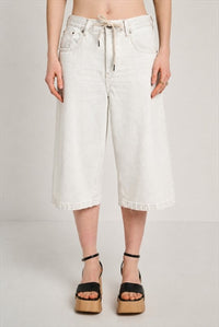 https://powersoft365customers.blob.core.windows.net/he48103-nat-jango-fashion-ltd/Models/26SS918071-WHI.jpg