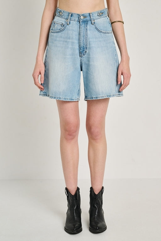 DENIM / 24