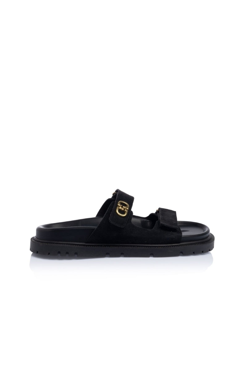 BLACK / 36