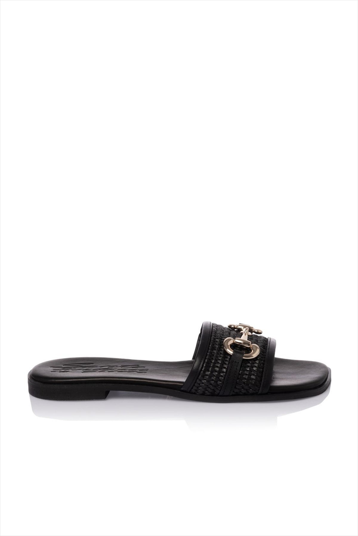 BLACK / 36