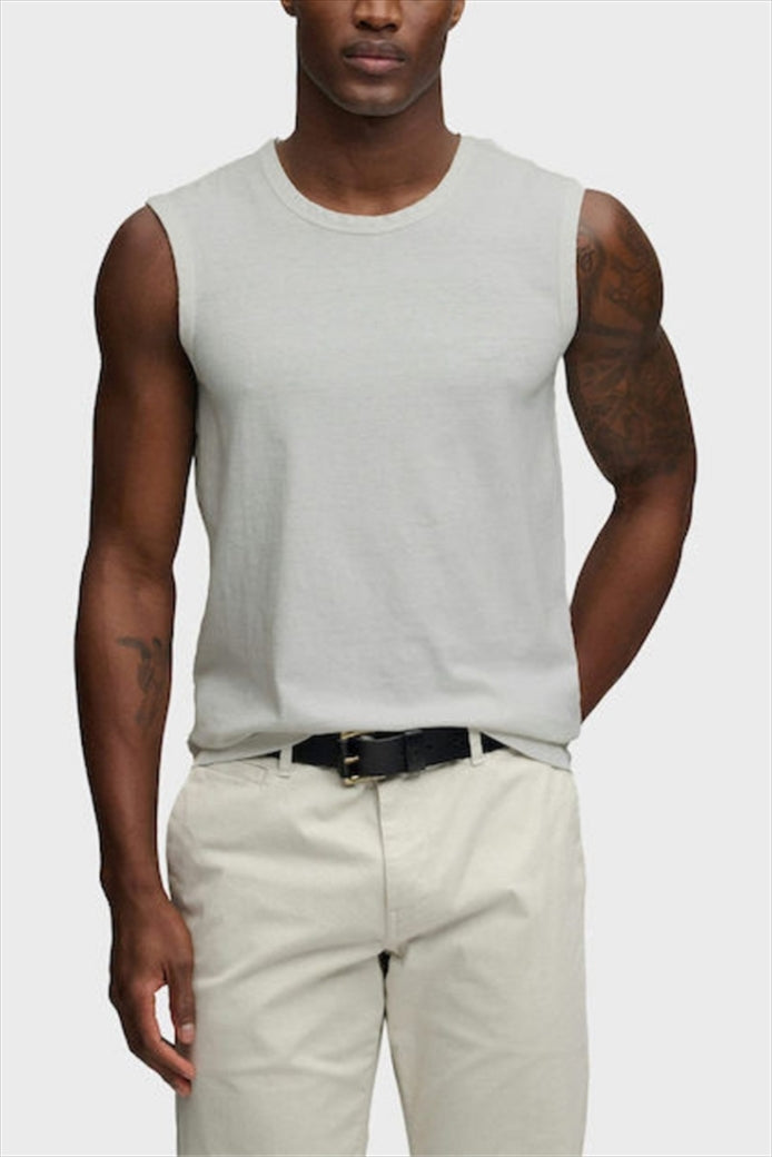 WHITE / S