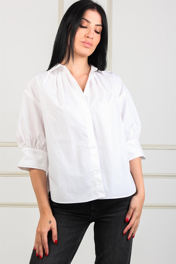 https://powersoft365customers.blob.core.windows.net/he48103-nat-jango-fashion-ltd/Models/26STW1050-WHI.jpg