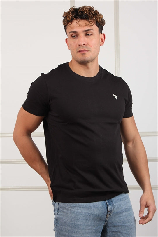 https://powersoft365customers.blob.core.windows.net/he48103-nat-jango-fashion-ltd/Models/26SUSP154015-BLA_1.jpg