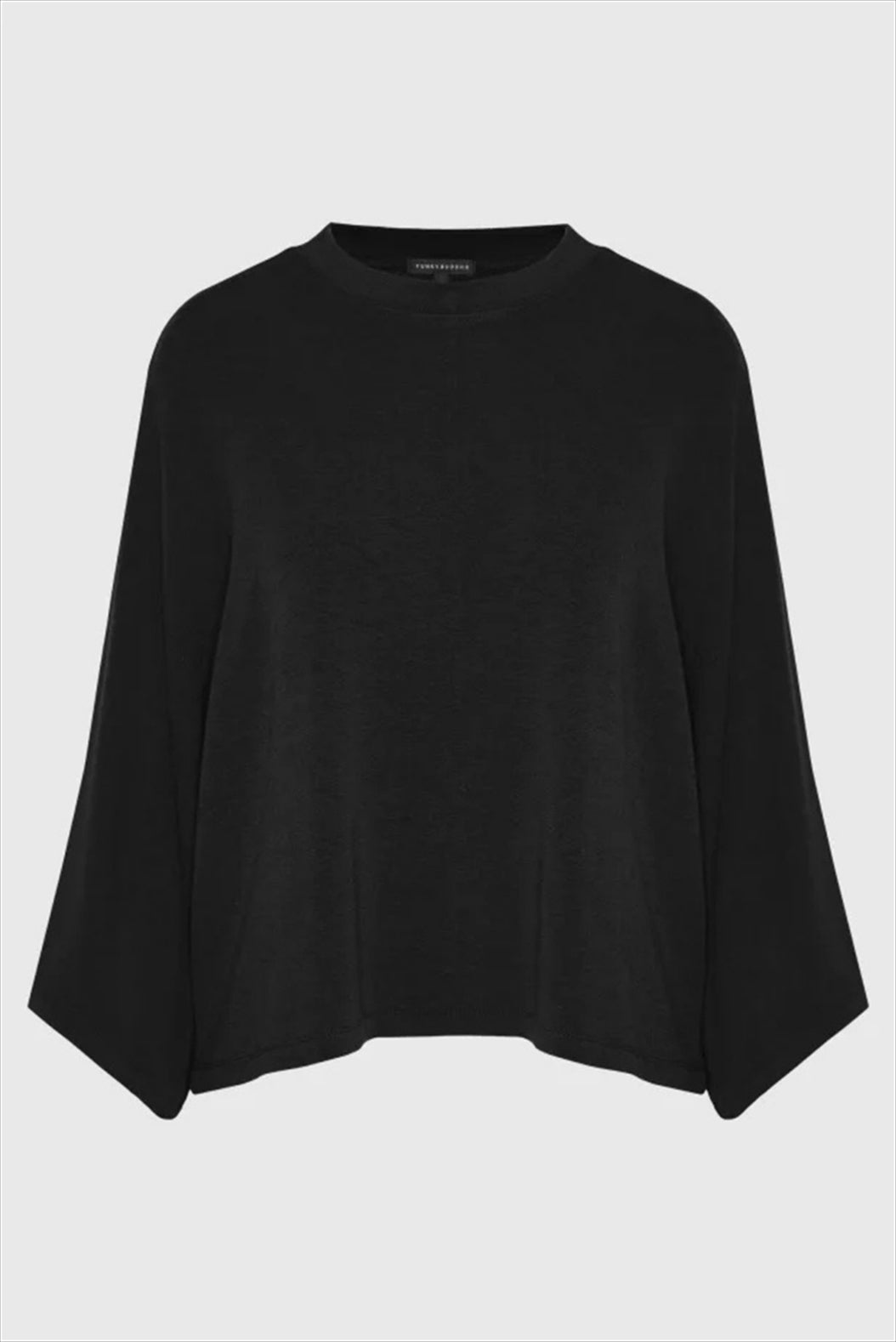 https://powersoft365customers.blob.core.windows.net/he48103-nat-jango-fashion-ltd/Models/26WFBL014-104-17-BLA.jpg