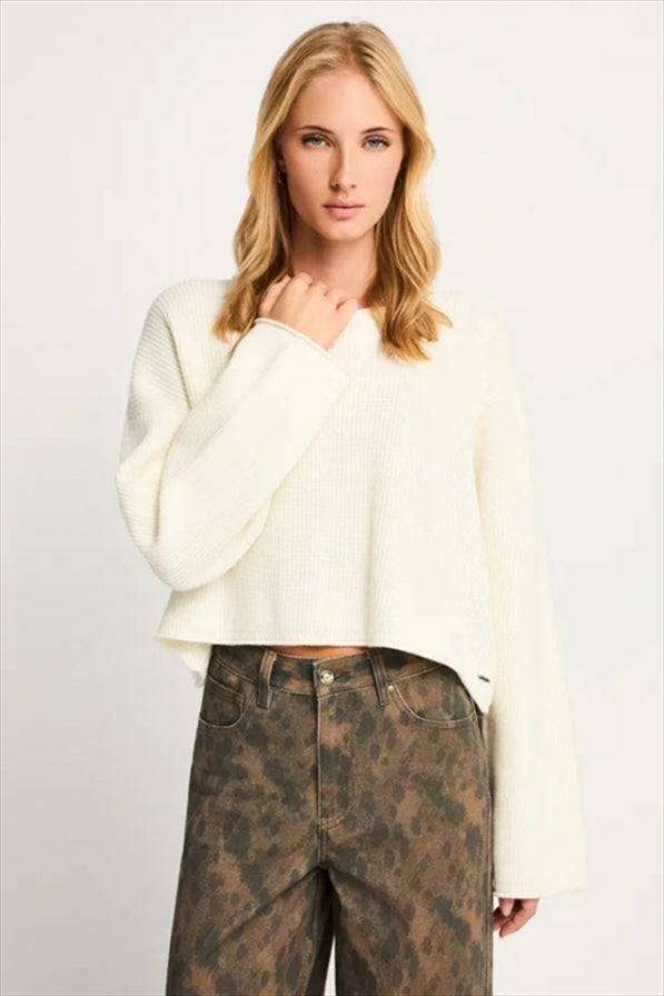 https://powersoft365customers.blob.core.windows.net/he48103-nat-jango-fashion-ltd/Models/26WFBL014-115-09-OWH.jpg