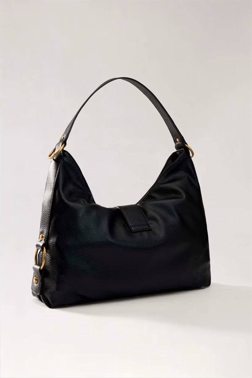 https://powersoft365customers.blob.core.windows.net/he48103-nat-jango-fashion-ltd/Models/26WGUBB930802-BLA_2.jpg