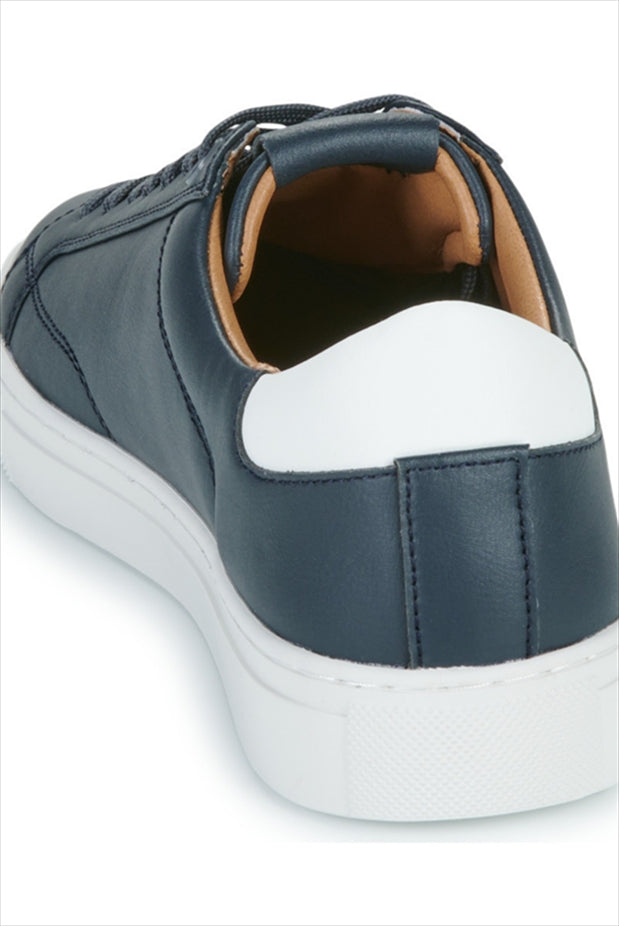 https://powersoft365customers.blob.core.windows.net/he48103-nat-jango-fashion-ltd/Models/26WPMS00048-NVY_1.jpg