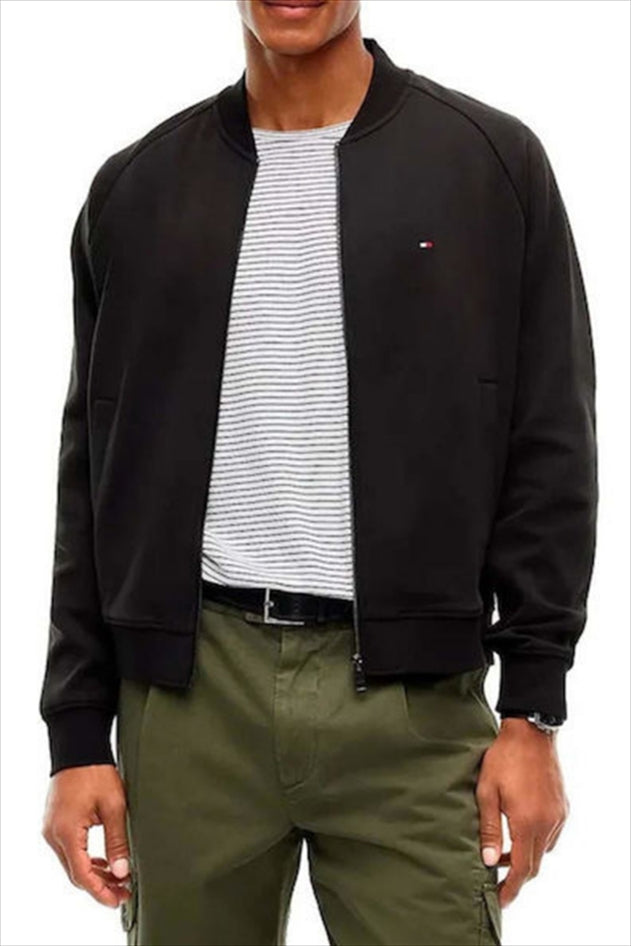 https://powersoft365customers.blob.core.windows.net/he48103-nat-jango-fashion-ltd/Models/26WTH44934-BLA.jpg