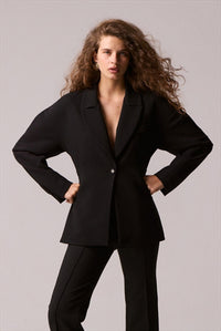 https://powersoft365customers.blob.core.windows.net/he48103-nat-jango-fashion-ltd/Models/26WTW1275-BLA.jpg