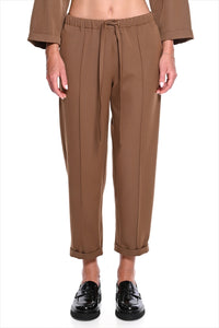 https://powersoft365customers.blob.core.windows.net/he48103-nat-jango-fashion-ltd/Models/26WWC61032-TAB.jpg