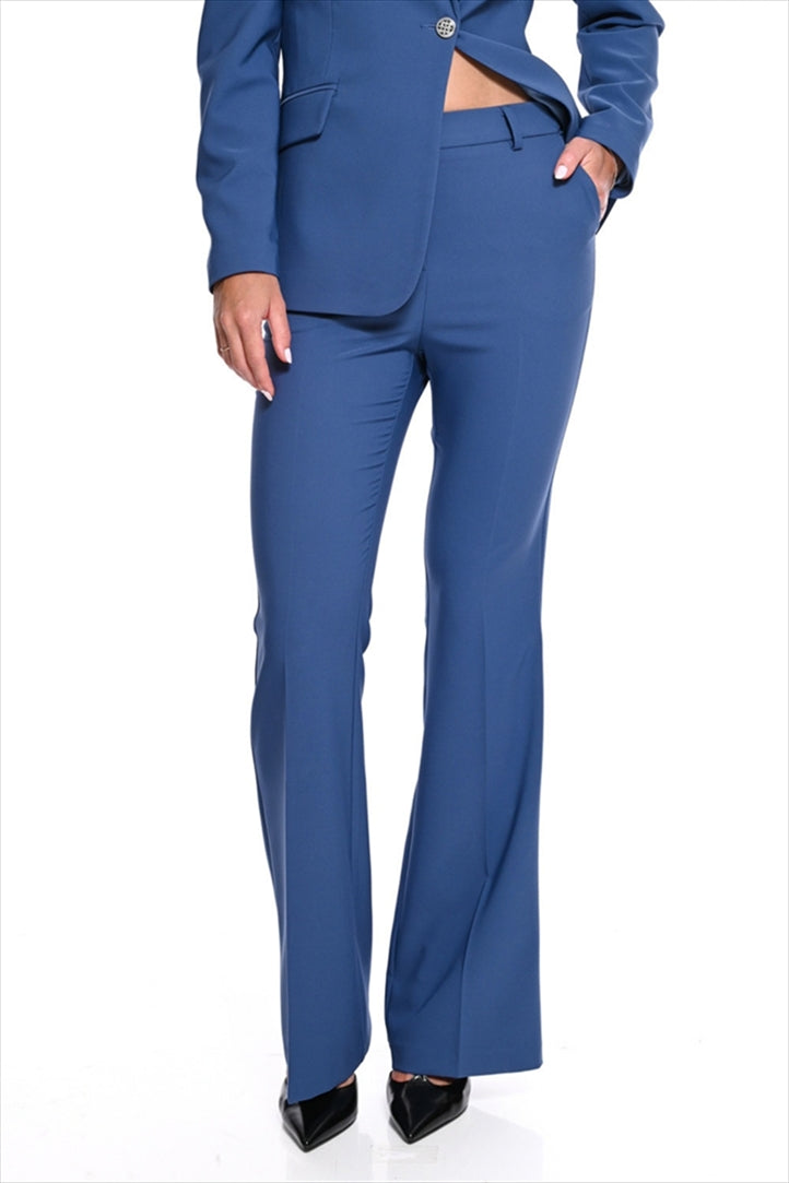 https://powersoft365customers.blob.core.windows.net/he48103-nat-jango-fashion-ltd/Models/26WWC61034-BLU.jpg