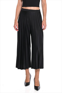 https://powersoft365customers.blob.core.windows.net/he48103-nat-jango-fashion-ltd/Models/26WWC61036-BLA.jpg