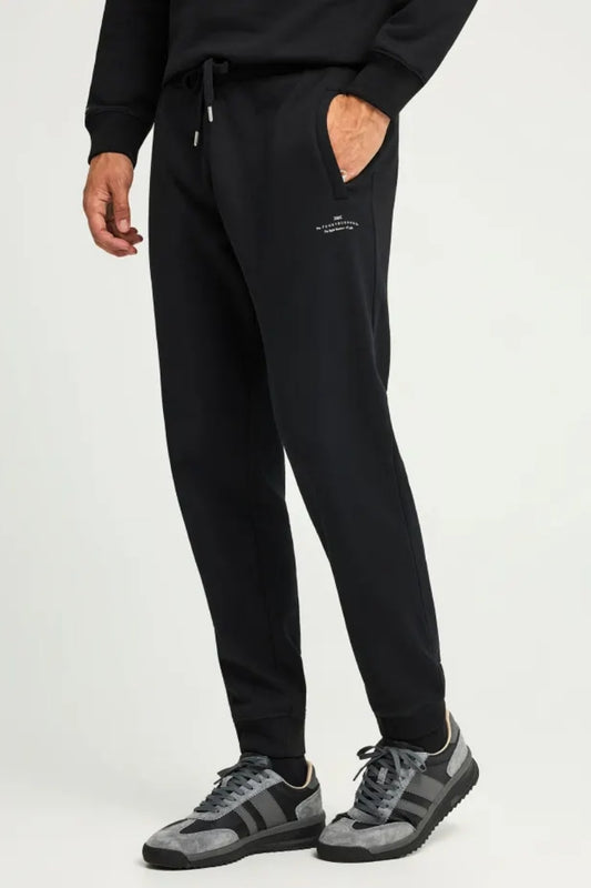 SWEAT PANTS
