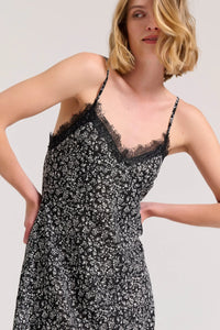 DRESS MIDI