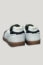 Load image into Gallery viewer, BALL CLASS M SNEAKERS