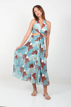 Load image into Gallery viewer, AIRY FLORAL TIE NECK DRESS