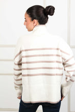 Load image into Gallery viewer, KNITTED TOP HIGH NECK PRO