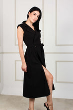 Load image into Gallery viewer, SLEEVELESS DRESS WITH COLLAR