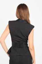 Load image into Gallery viewer, SLEEVEL JACKET WITH SATIN