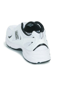 NEW BALANCE CLASSICS SNEAKERS