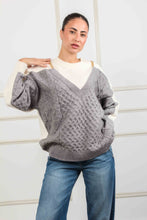 Load image into Gallery viewer, KNITTED TOP OVERSIZED