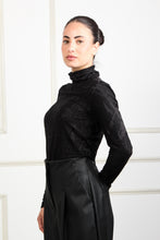 Load image into Gallery viewer, KNITTED TOP ZIVANGO