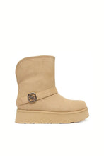 Load image into Gallery viewer, SHOES GUESS DOLSAY