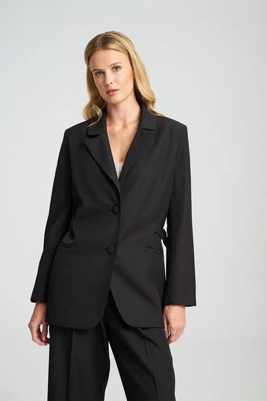 ARIELA BLAZER