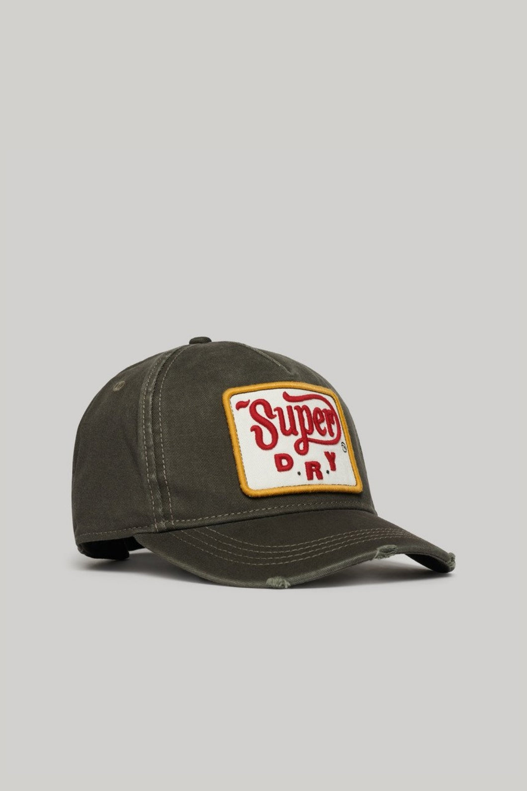 GRAPHIC TRUCKER CAP