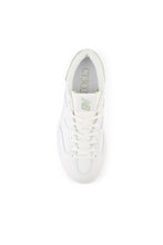 Load image into Gallery viewer, NEW BALANCE COURT SNEAKERS