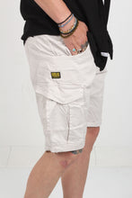 Load image into Gallery viewer, CANTONE CARGO SHORTS