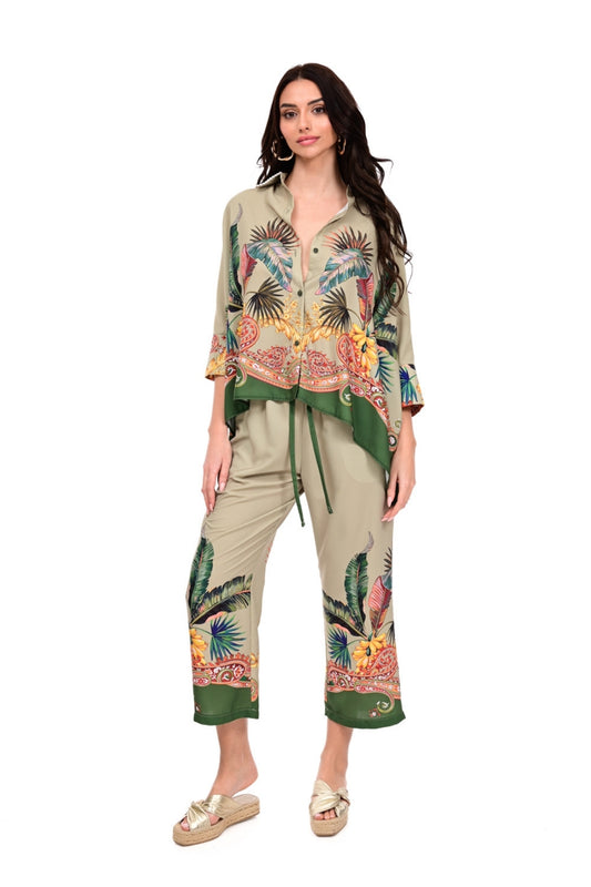 SATEN PANTS WITH A PATTERN ON THE BOTTOM