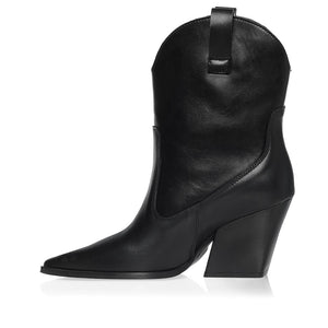 DAY 2 DAY ANKLE BOOTS