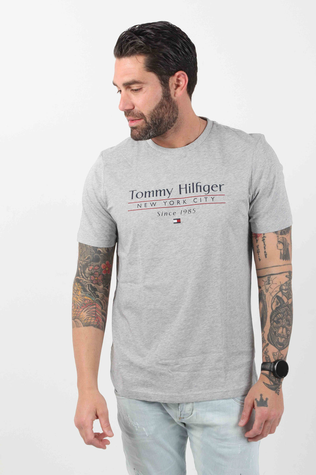 HILFIGER CENTER STACK TEE