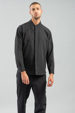 Load image into Gallery viewer, 800-24-1001 SHIRT BOX FEET