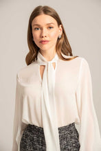 Load image into Gallery viewer, MAGNOLIA TOP