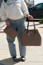 Load image into Gallery viewer, VICTORIA LRG 2 IN 1 TOTE BAG