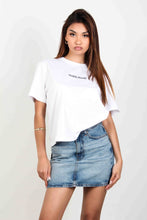 Load image into Gallery viewer, BOXY EMBRO LOGO TEE