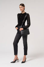 Load image into Gallery viewer, KNITTED TOP POLO