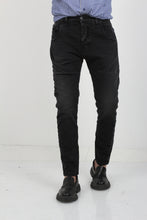 Load image into Gallery viewer, BLACK JEANS TIAGO 70