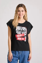 Load image into Gallery viewer, T-SHIRT KM WITH PRINT