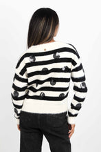 Load image into Gallery viewer, KNITTED TOP STRIPED