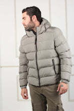 Load image into Gallery viewer, PUFFER JACKET SPORTS