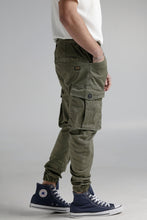 Load image into Gallery viewer, TROUSERS CARGO MUTTA