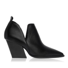 Load image into Gallery viewer, DAY 2 DAY SHOES