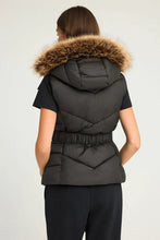 Load image into Gallery viewer, PADDED VEST