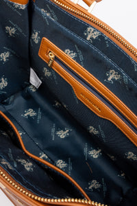 BAG HOT TOPICS SHOPPING