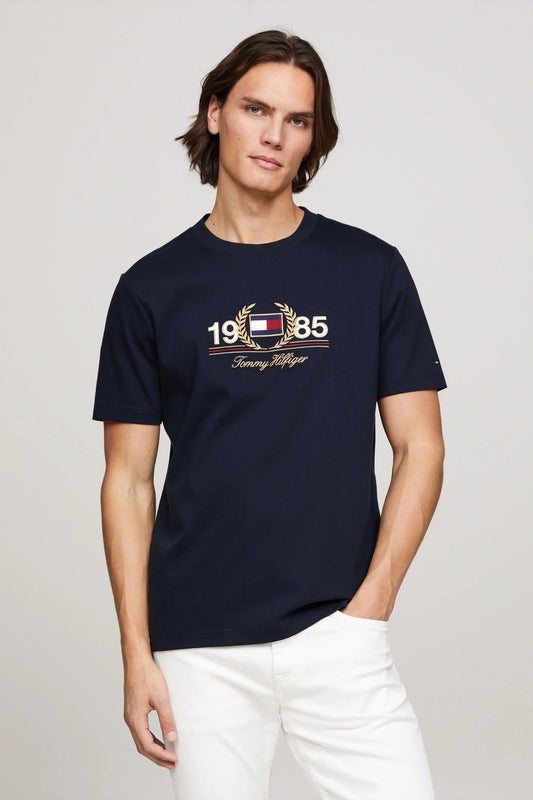 ICON LAUREL TEE