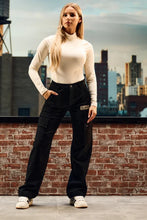 Load image into Gallery viewer, STRAIGHT LEG CARGO PANTS