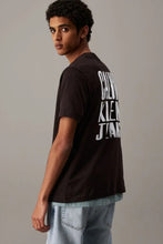 Load image into Gallery viewer, PAINTED JEANS TEE